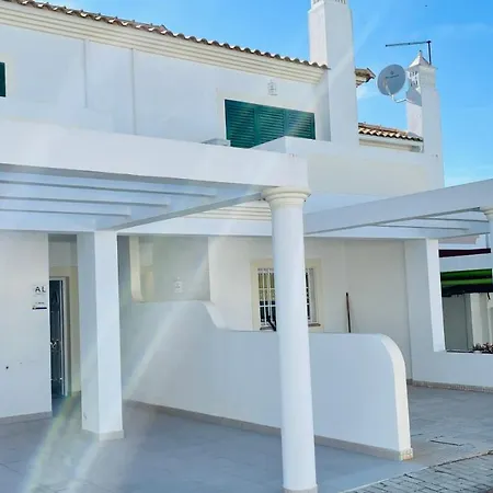 Villa Aires By Check-in Portugal *